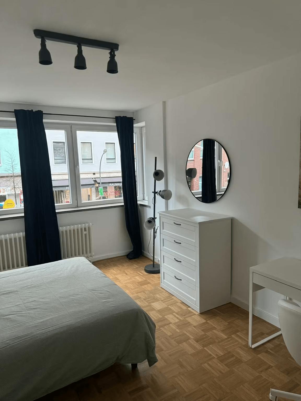 Apartment, Roßstraße, Dusseldorf