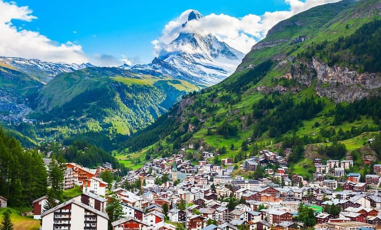 Body of German man found after 32 years in Swiss mountains