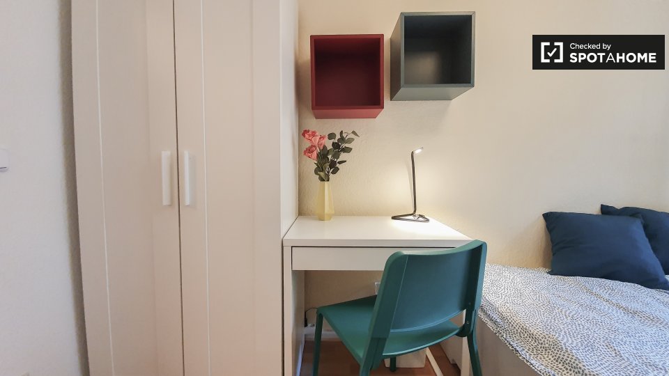 Room, Hainstraße, Berlin