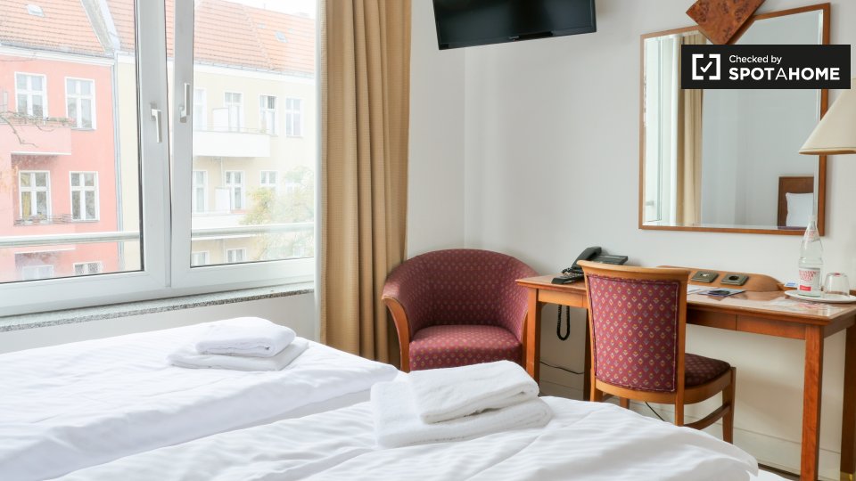Apartment, Osnabrücker Str., Berlin