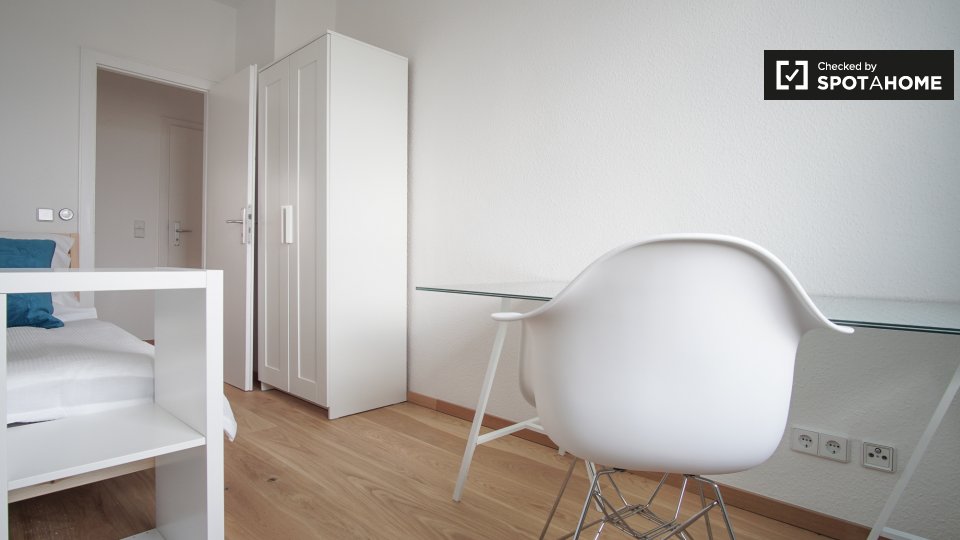 Room, Neltestraße 37, 12489 Berlin, Germany, Berlin