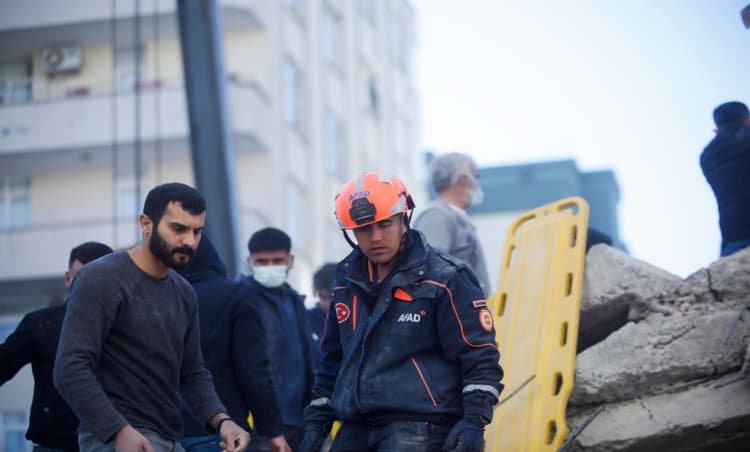 How someone in Germany can help people in Turkey and Syria