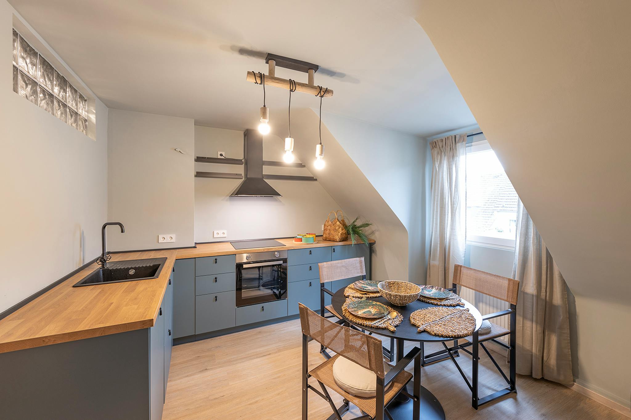 Apartment, Mauerstraße, Dusseldorf