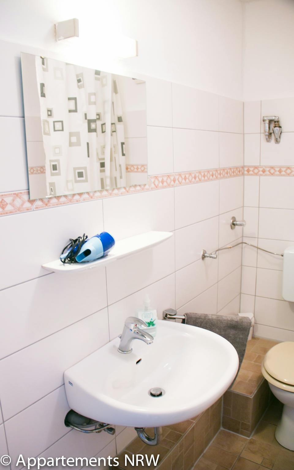 Apartment, Dorstener Straße, Dusseldorf