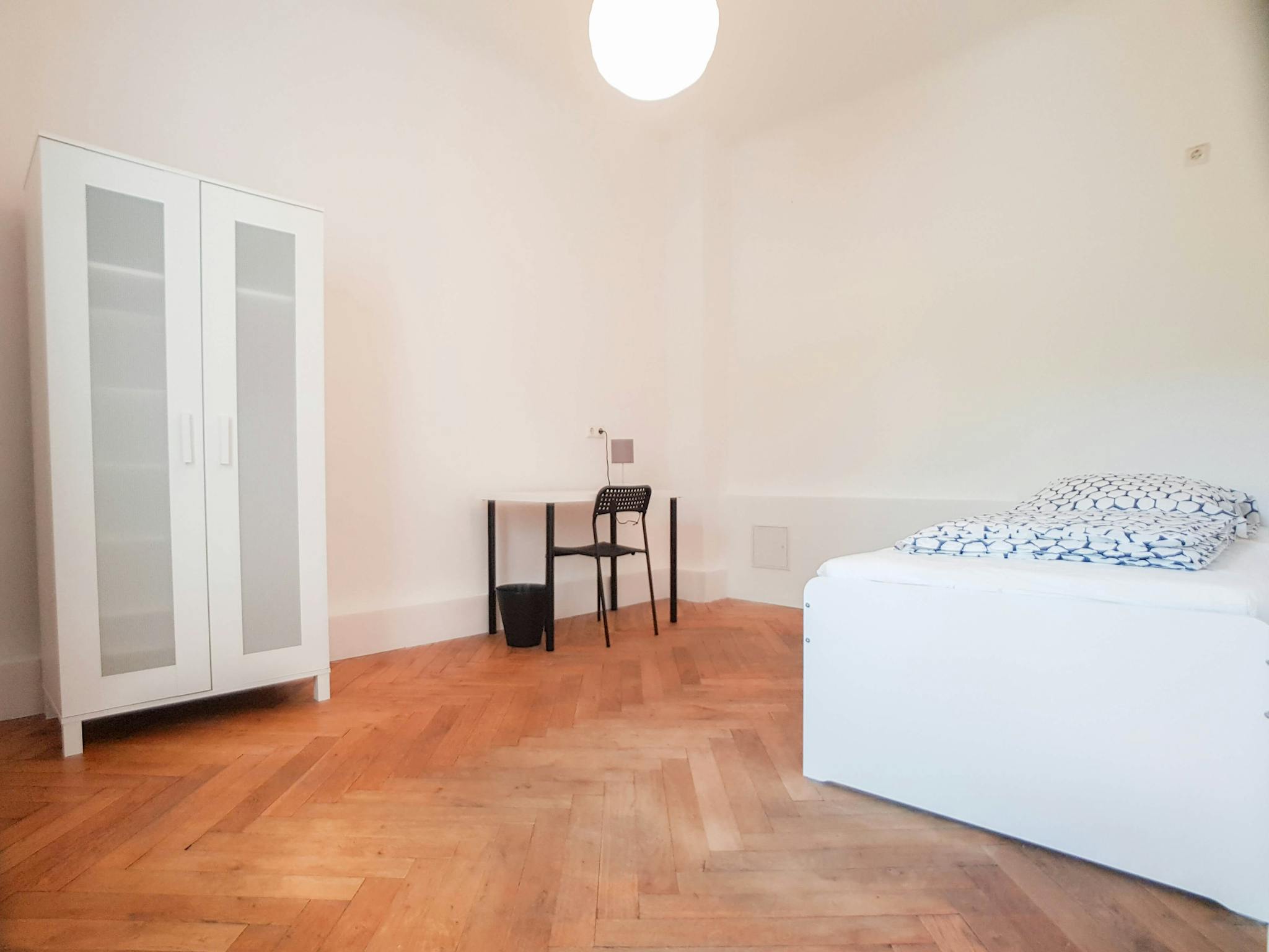 Apartment, Treskowallee, Berlin