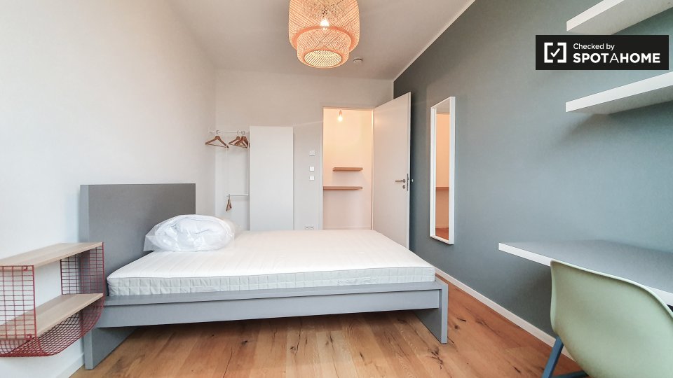 Room, Nazarethkirchstraße, Berlin
