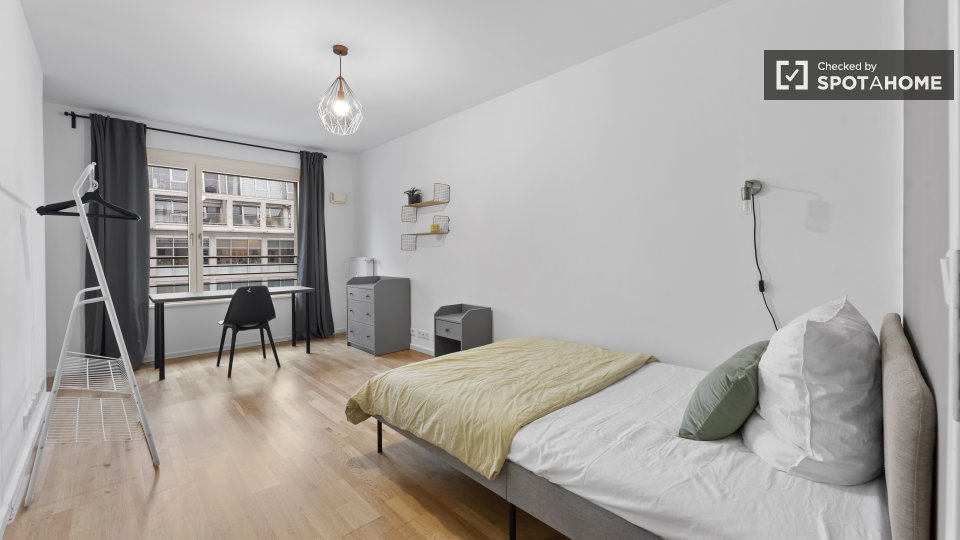 Room, Friedrichstraße, Berlin