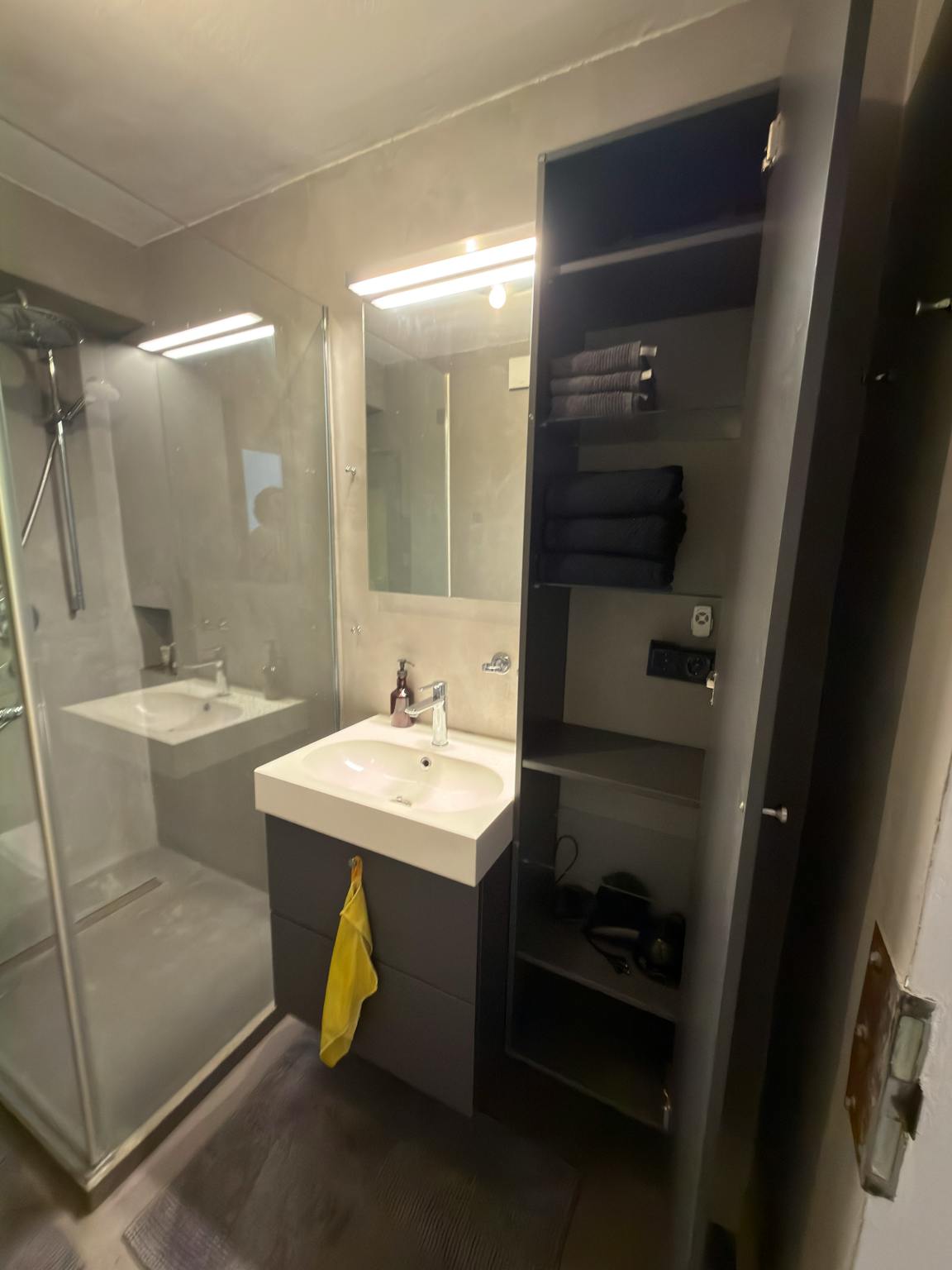 Apartment, Schirmerstraße, Dusseldorf