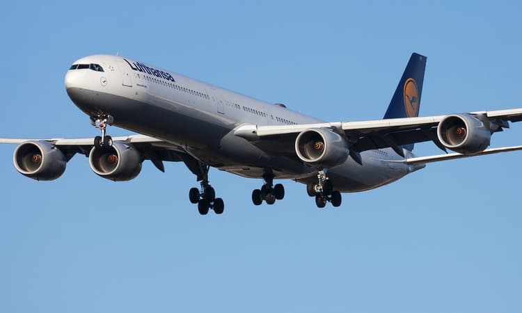 Flights between Germany and Russia resume after brief suspension