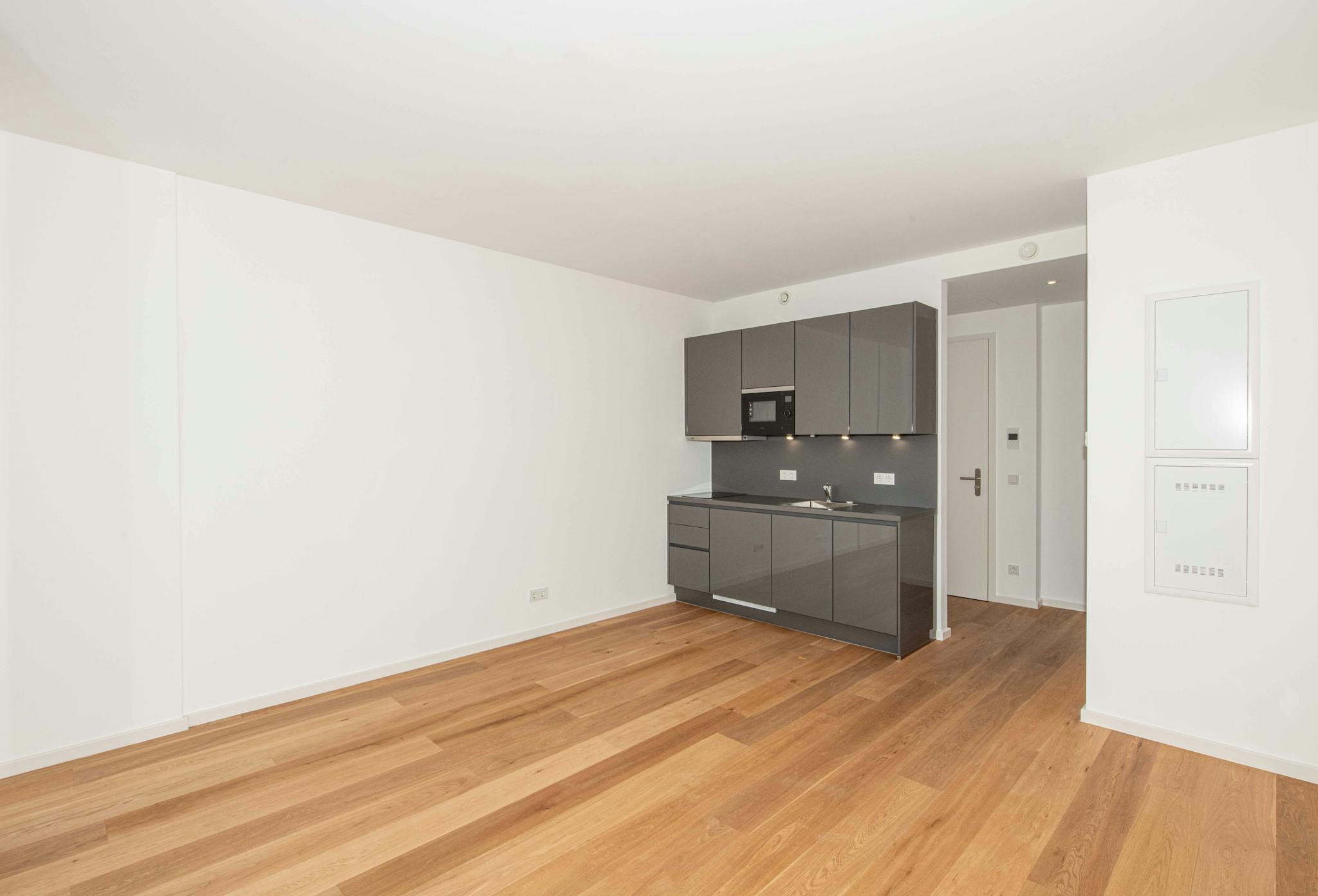 Apartment, Europa-Allee, Frankfurt