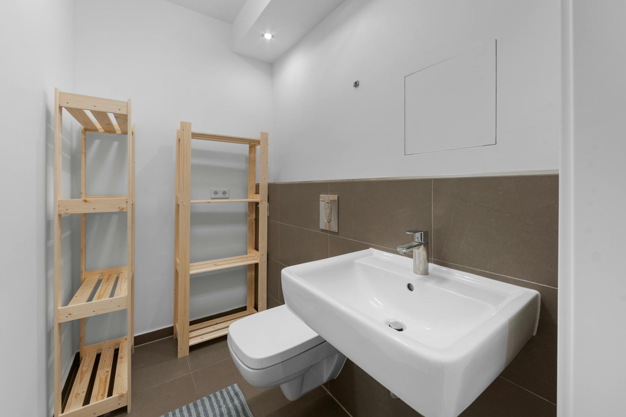 Apartment, Anton-Wilhelm-Amo-Straße, Berlin