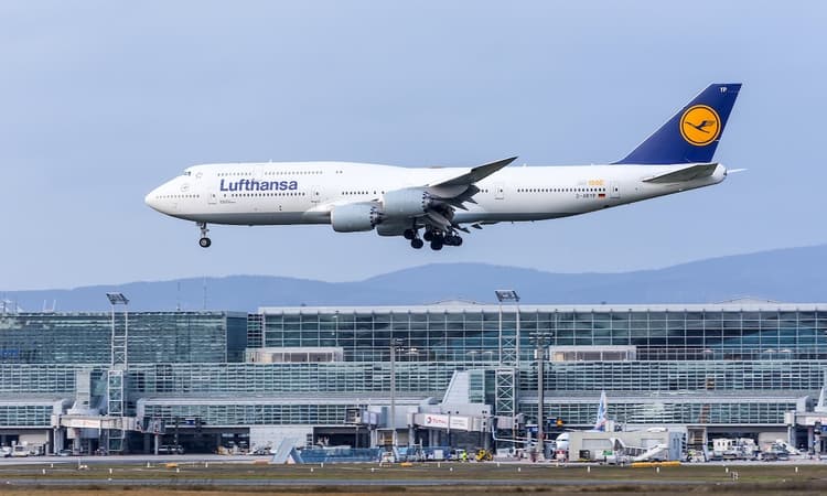 Lufthansa to offer passengers coronavirus tests before flights
