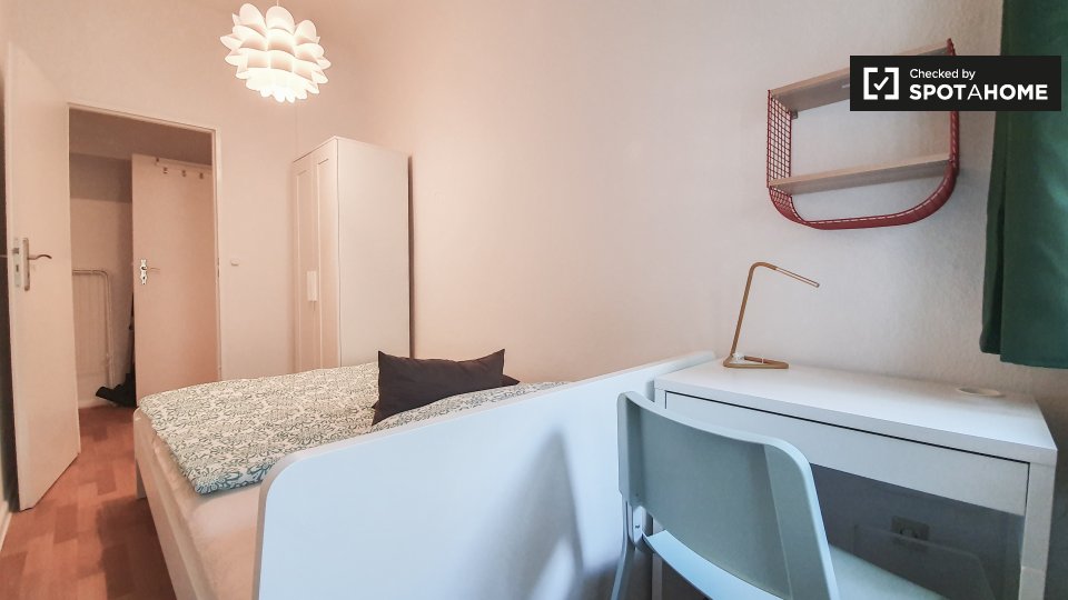 Room, Hainstraße, Berlin