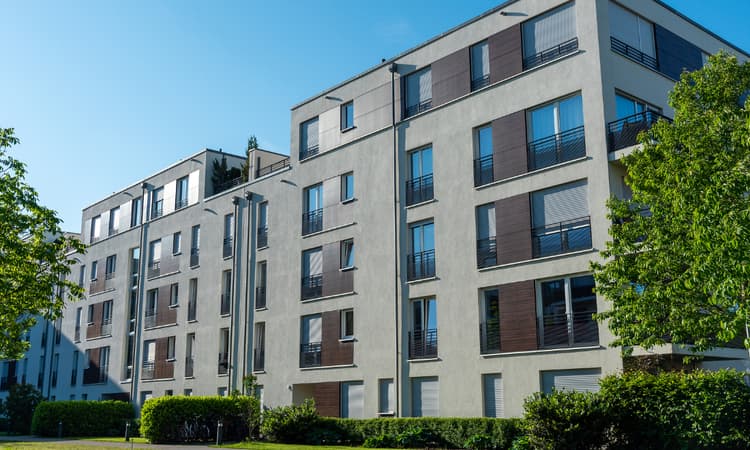 DGB protests call for more affordable housing in Germany