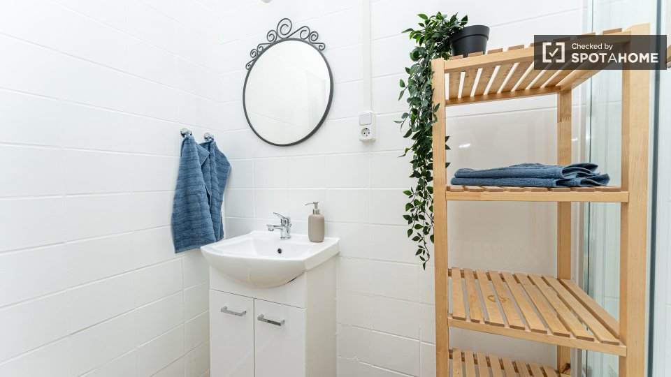 Room, Lübbener Str. 15, 10997 Berlin, Germany, Berlin