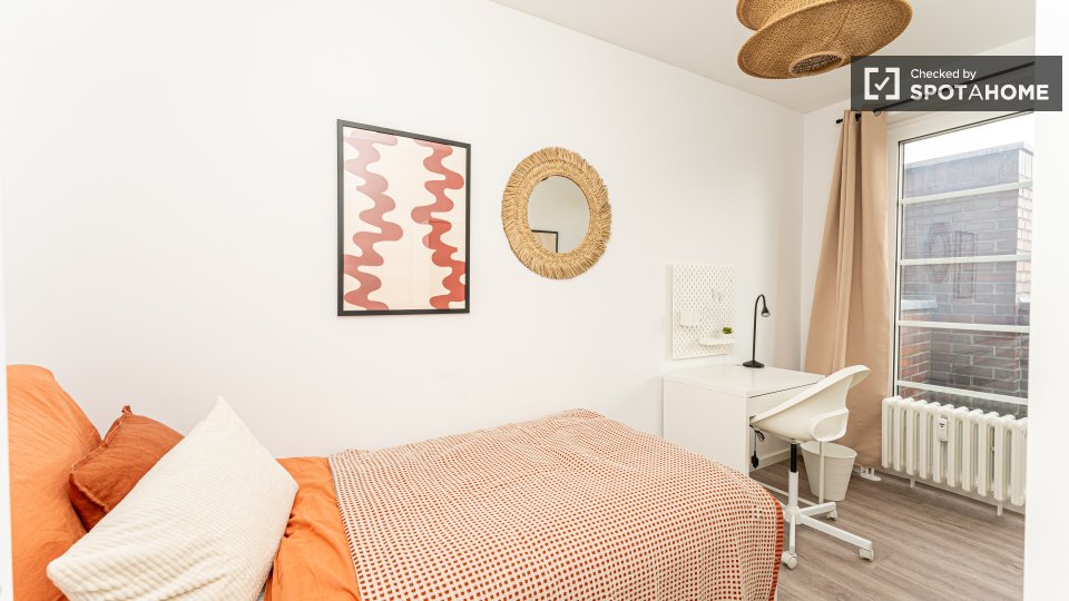 Room, Müllerstraße, Berlin