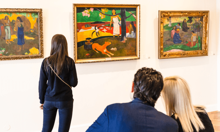 Munich gallery employee replaces paintings with forgeries to buy luxury car