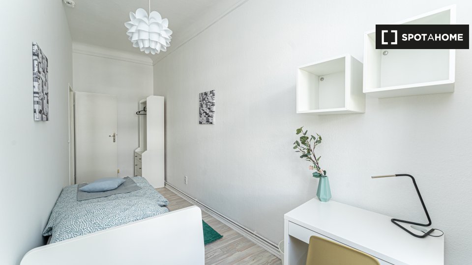 Room, Reginhardstraße, Berlin