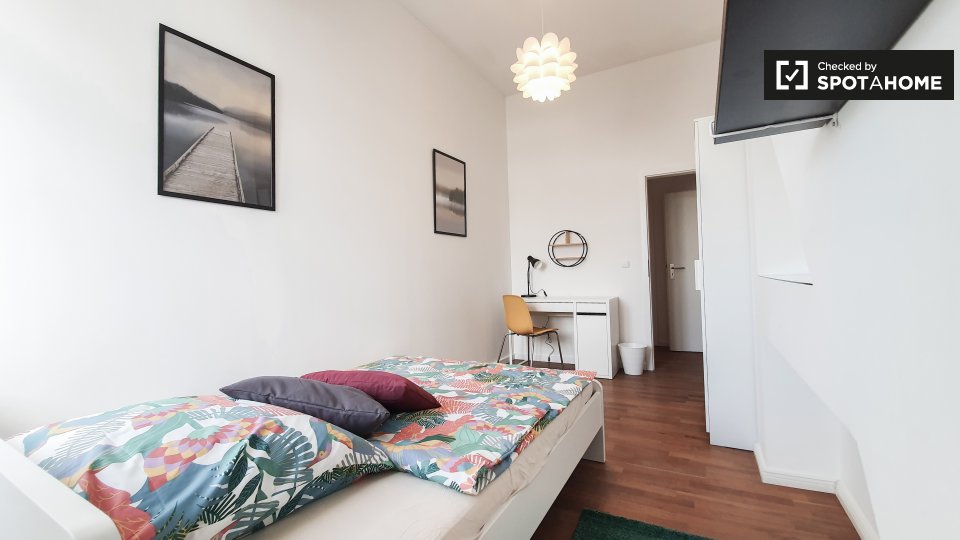 Room, Martin-Luther-Str., Berlin