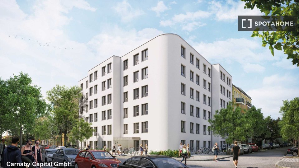 Room, WE.7., Berlin