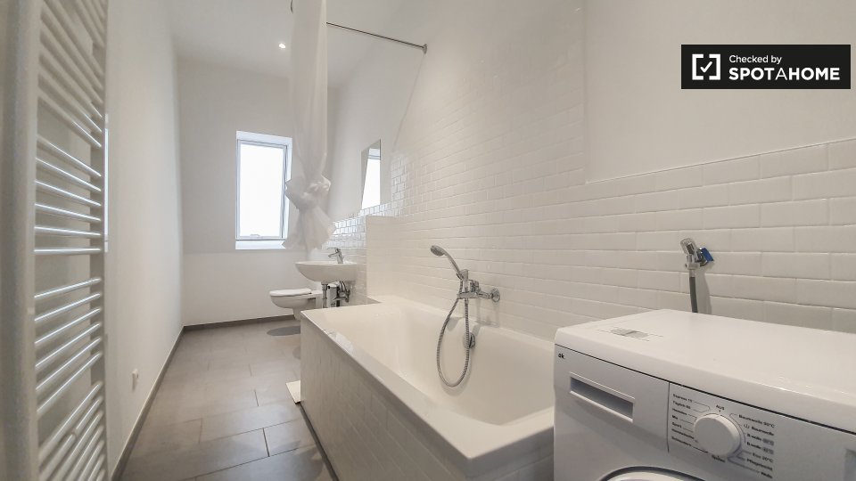 Room, Kottbusser Damm-30, Berlin