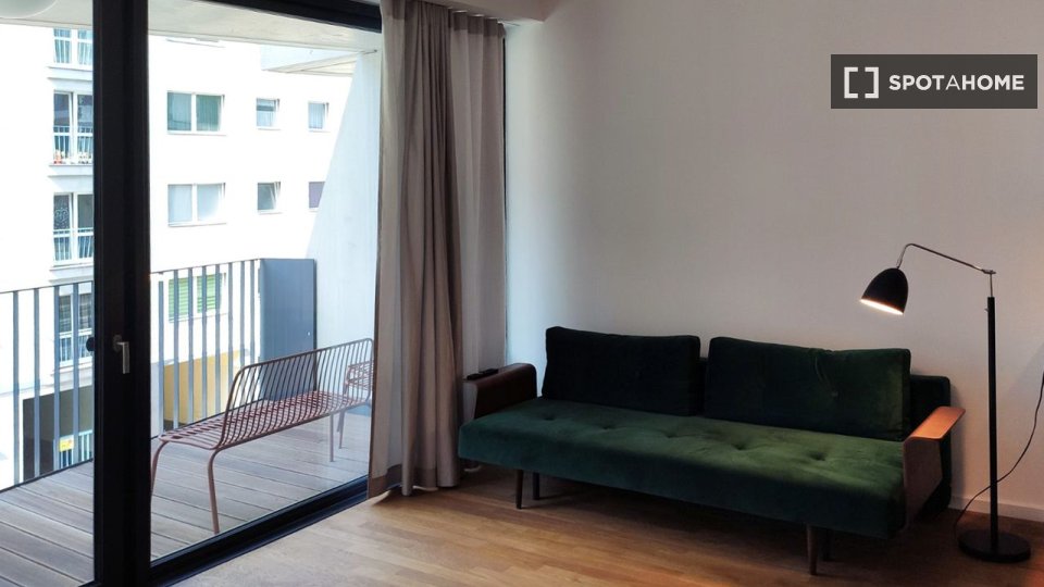 Apartment, Harzer Str., Berlin