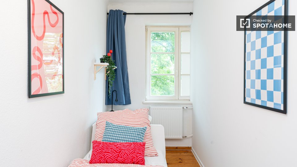 Room, Otto-Franke-Straße, Berlin