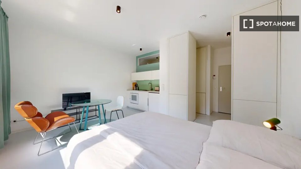 Apartment, Darmstädter Str., Berlin