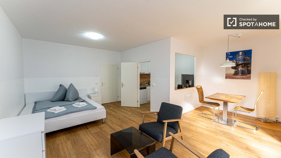 Apartment, Hannah-Arendt-Straße, Berlin