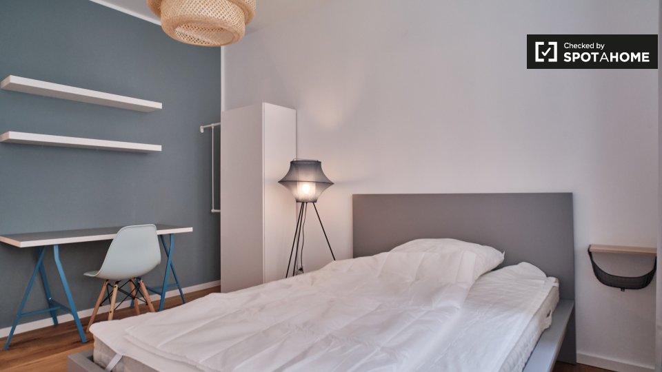 Room, Nazarethkirchstraße, Berlin
