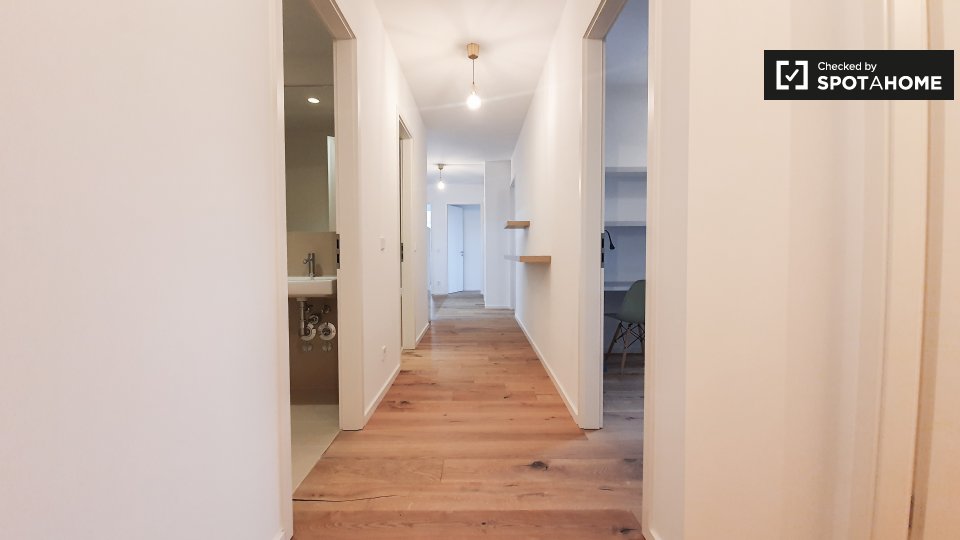 Room, Nazarethkirchstraße, Berlin