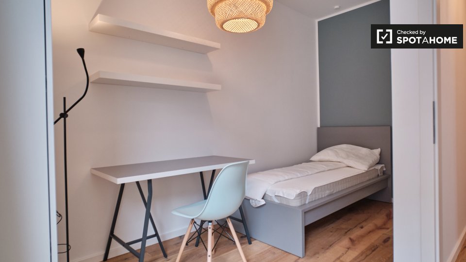 Room, Nazarethkirchstraße, Berlin
