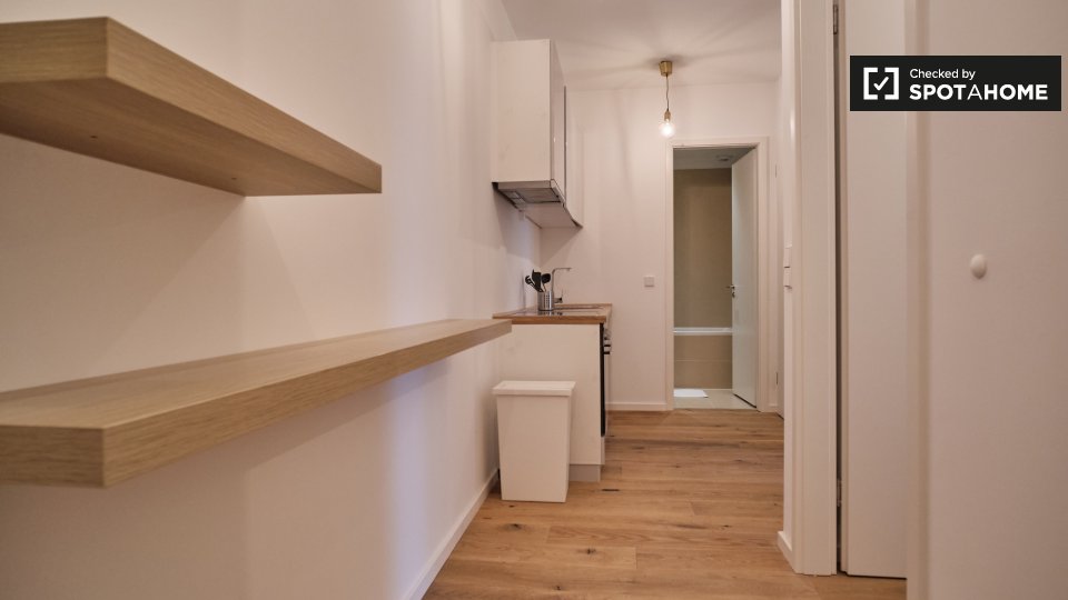 Room, Nazarethkirchstraße, Berlin