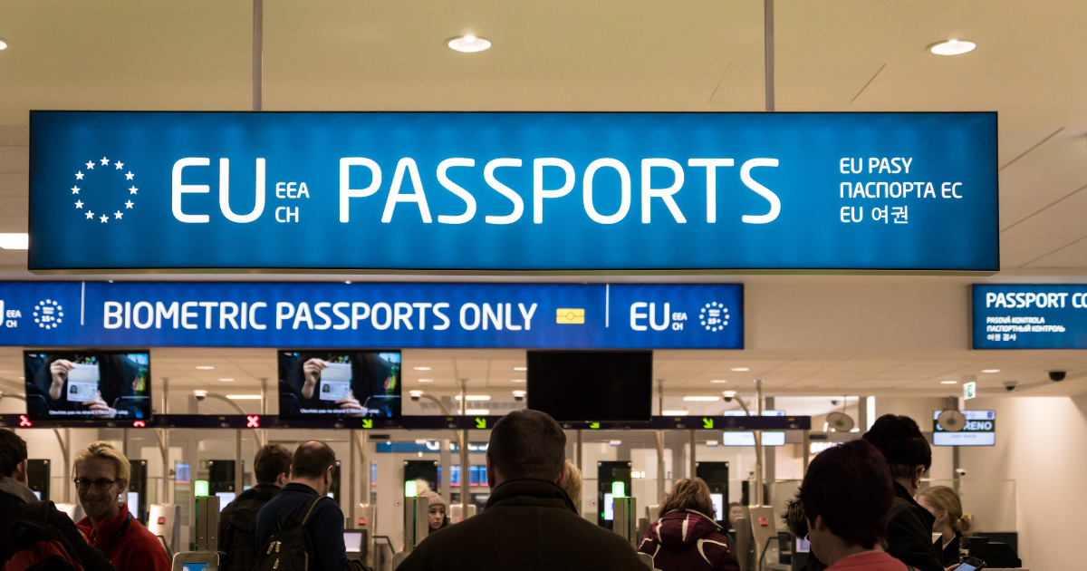 EU must “take stock of reality” and suspend EES over summer, say airlines