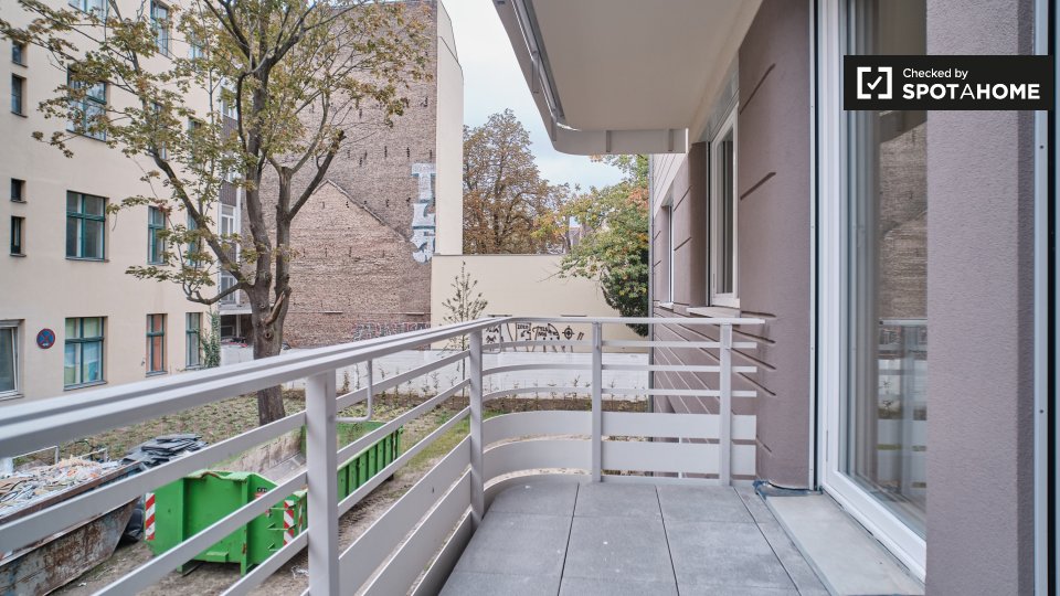 Room, Nazarethkirchstraße, Berlin