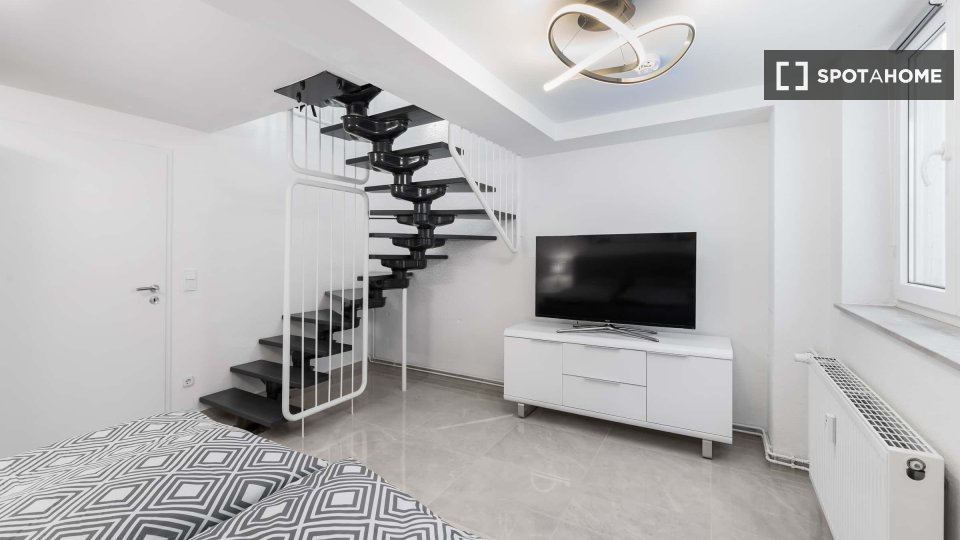 Apartment, Am Upstall, Berlin