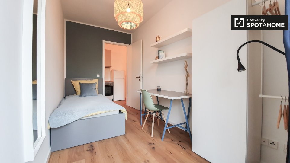 Room, Nazarethkirchstraße, Berlin