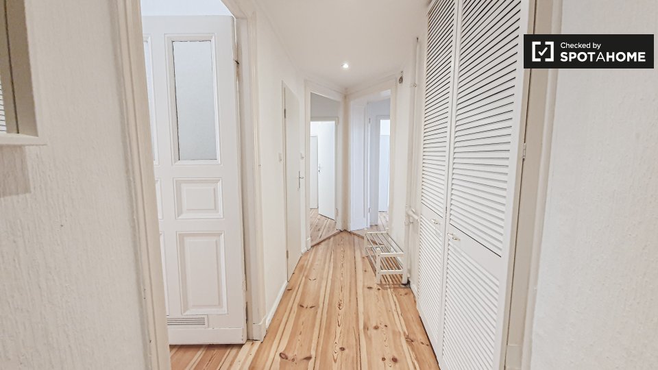 Room, Boxhagener Str., Berlin