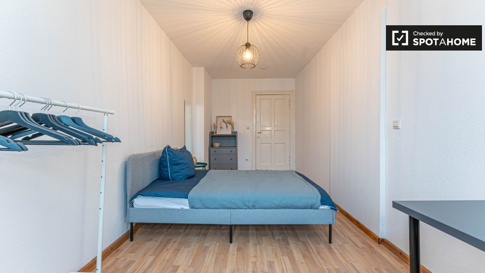 Room, Greifswalder Str., Berlin