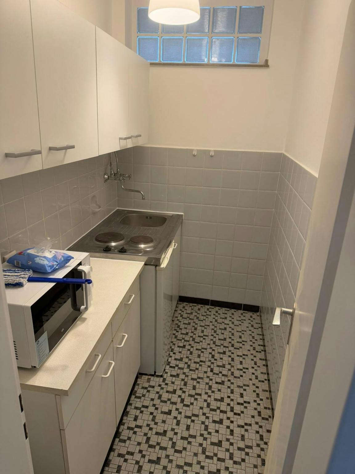 Apartment, Sulzbachstraße, Dusseldorf