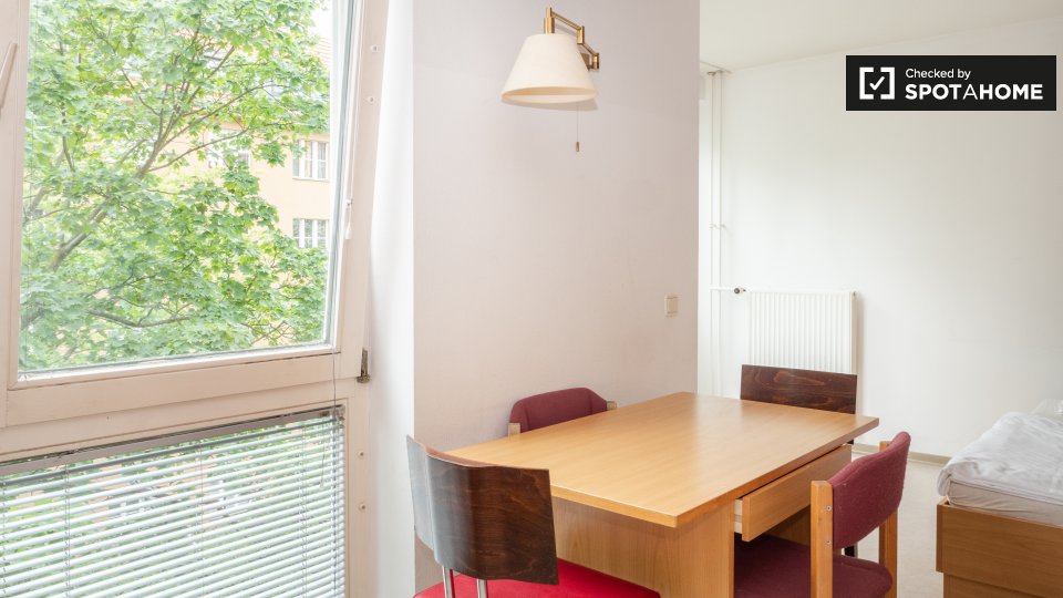 Apartment, Kreuznacher Str., Berlin
