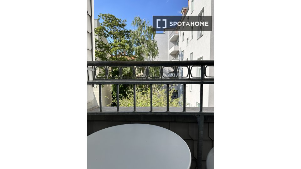 Apartment, Kaiser-Friedrich-Straße, Berlin