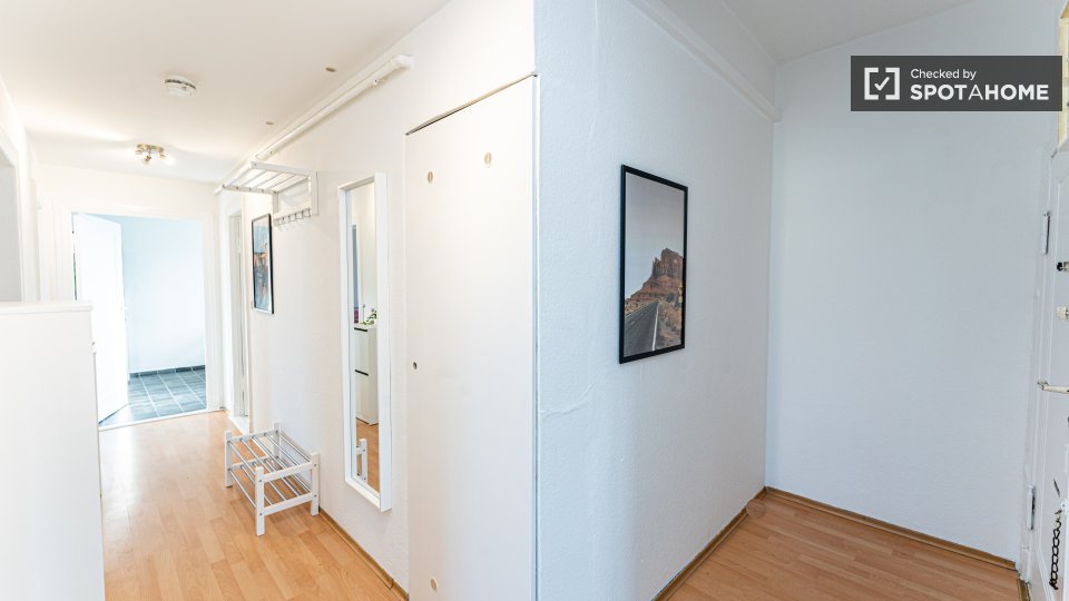 Room, Dörpfeldstraße, Berlin
