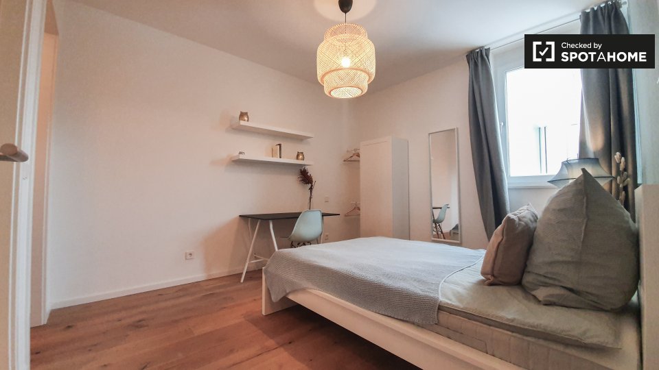 Room, Nazarethkirchstraße, Berlin