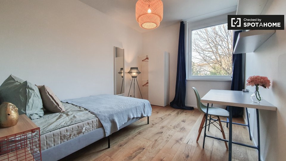 Room, Nazarethkirchstraße, Berlin