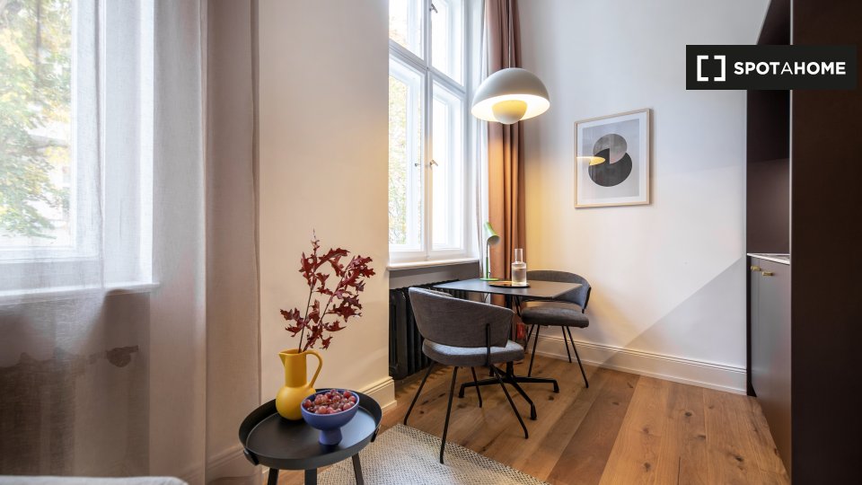 Apartment, Wielandstraße, Berlin