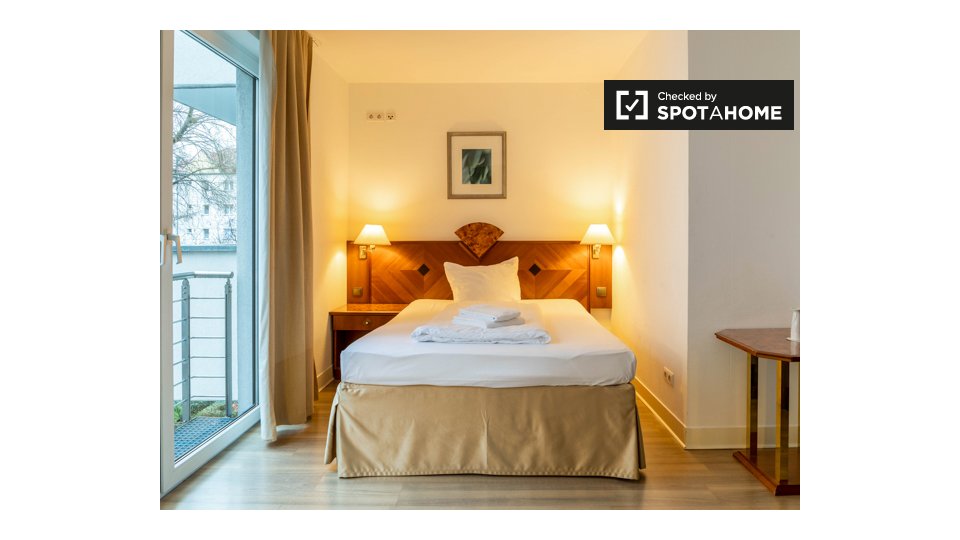 Apartment, Osnabrücker Str., Berlin