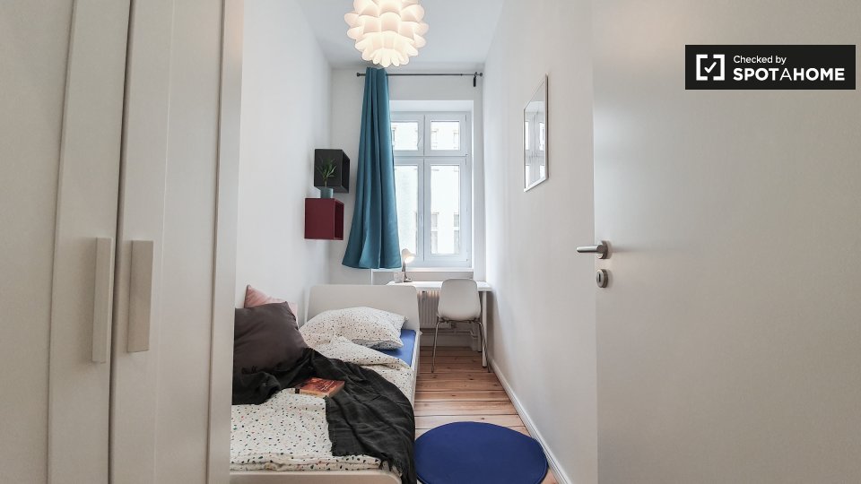 Room, Hoffmannstraße, Berlin