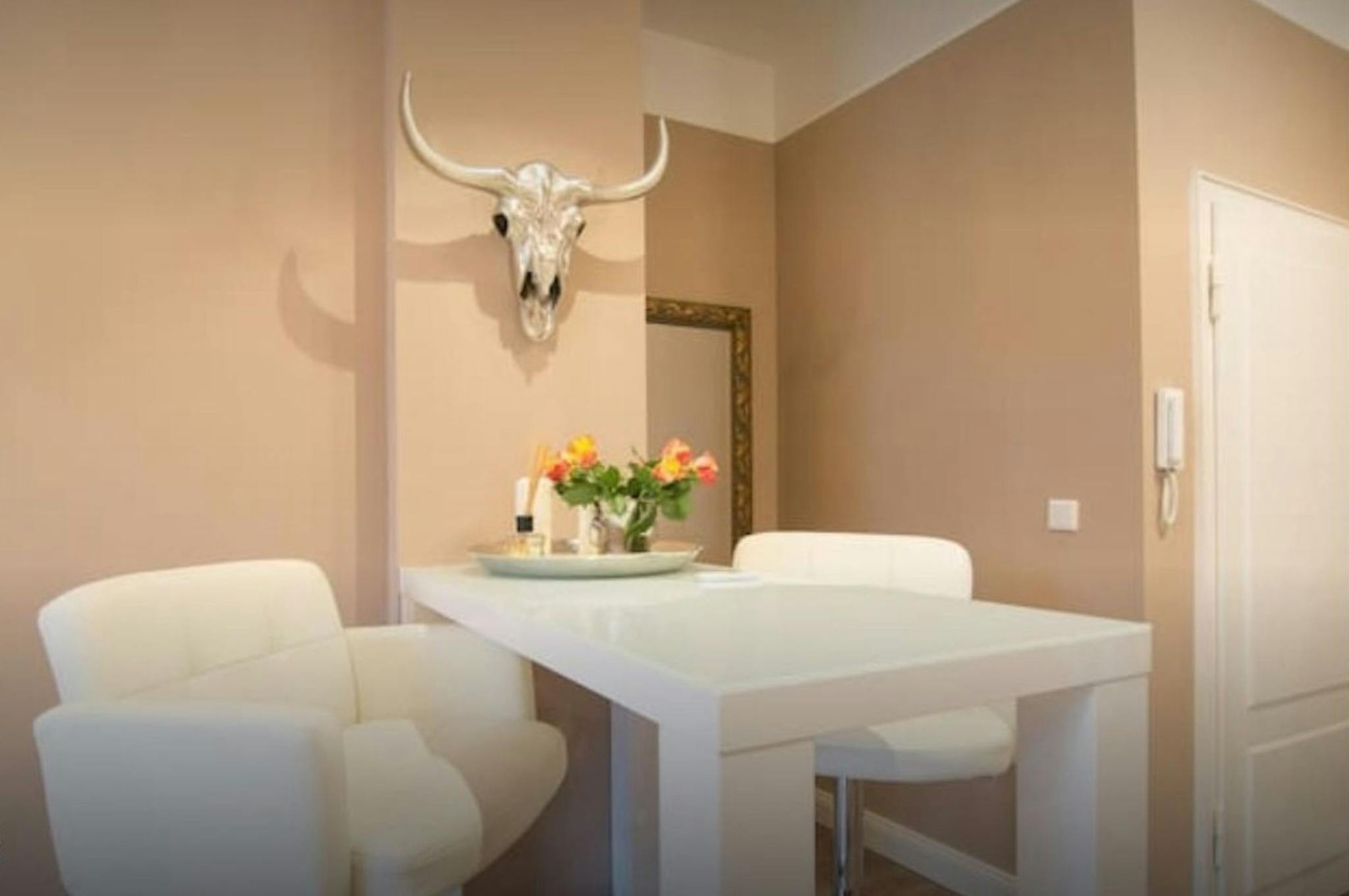 Apartment, Brehmstraße, Dusseldorf