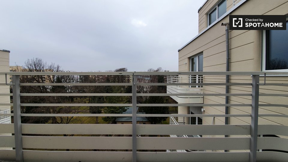 Room, Nazarethkirchstraße, Berlin